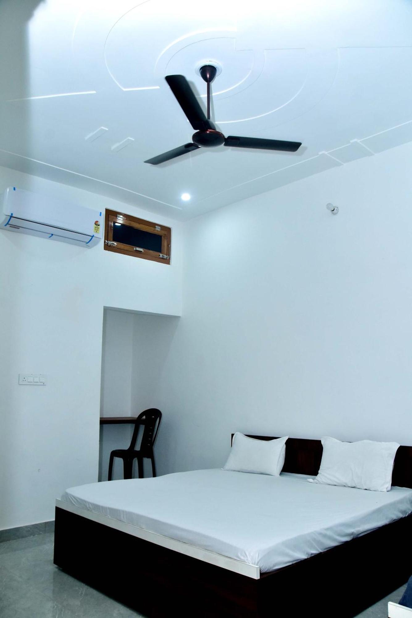 Onlystay The Ashoka Palace Near Ram Mandir Ayodhya Exterior foto